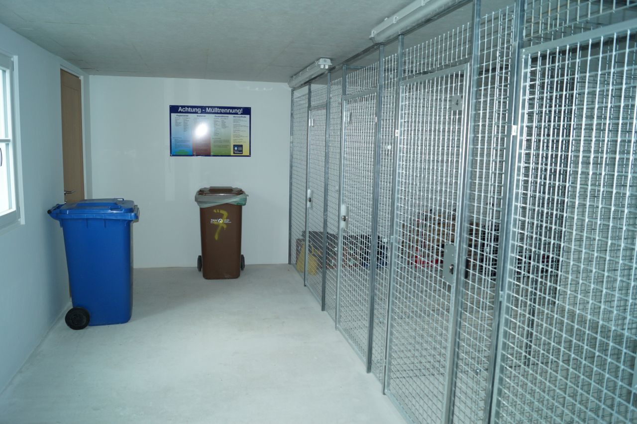 Neuwertige 2-Zimmer Wohnung mit Küche (auch für Studenten) 