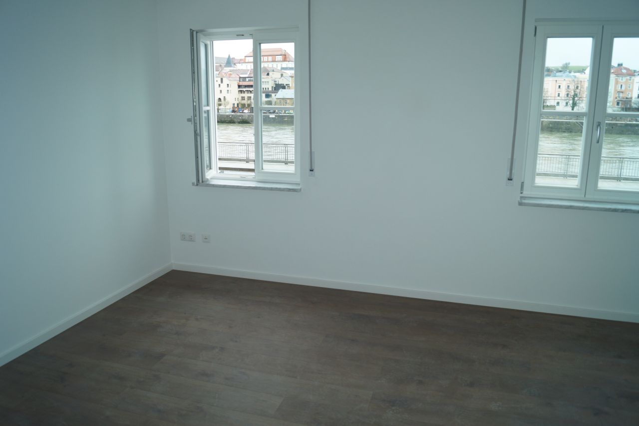 Neuwertige 2-Zimmer Wohnung mit Küche (auch für Studenten) 