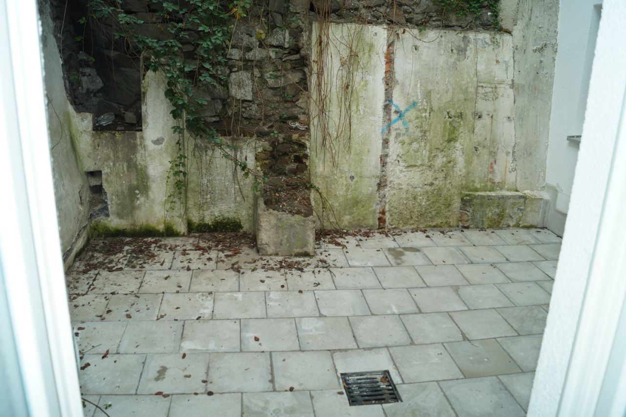 Neuwertige 2-Zimmer Wohnung mit Küche (auch für Studenten) 