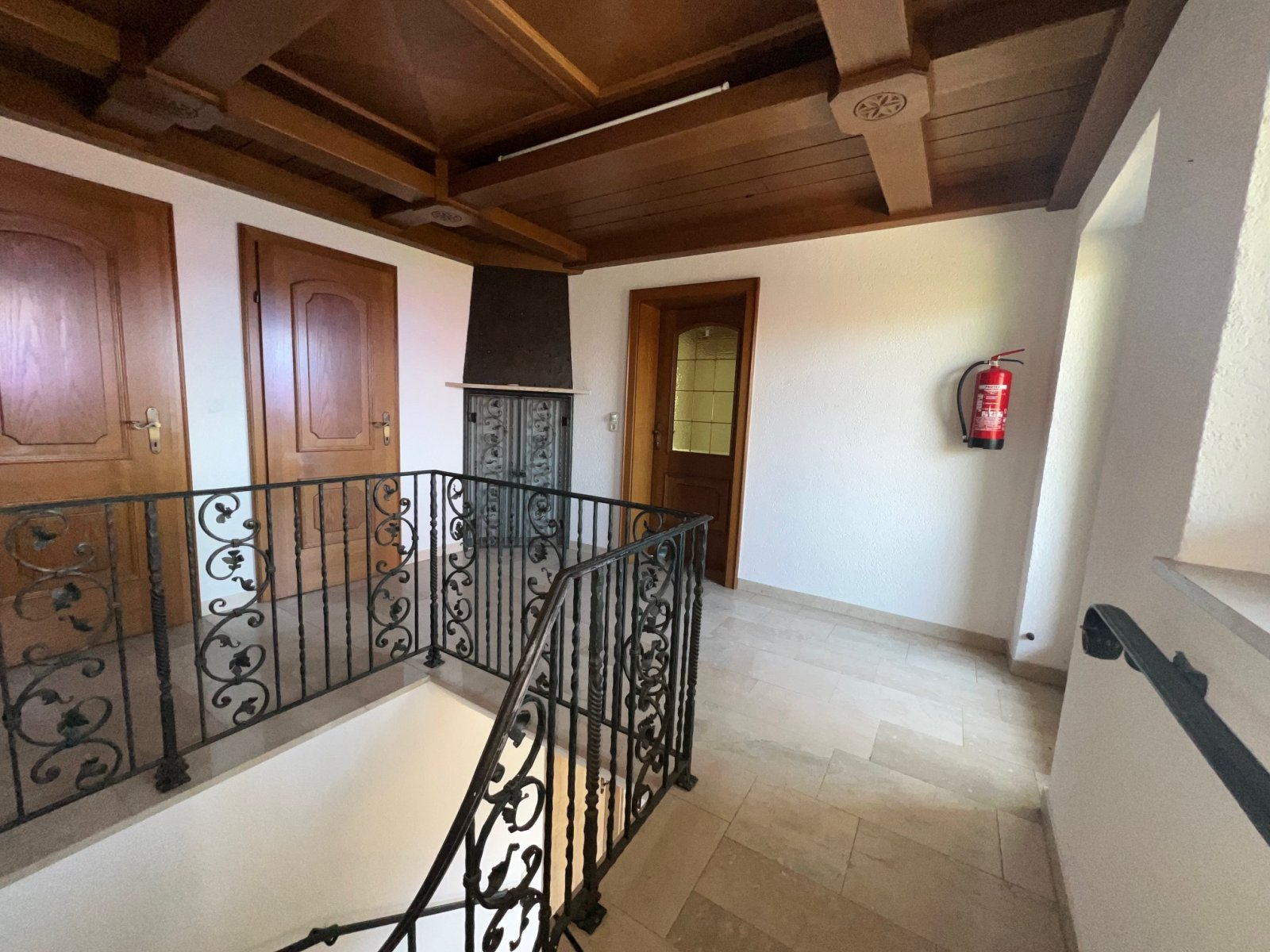 Gemütliche Dachgeschoss-Wohnung mit Stellplatz 