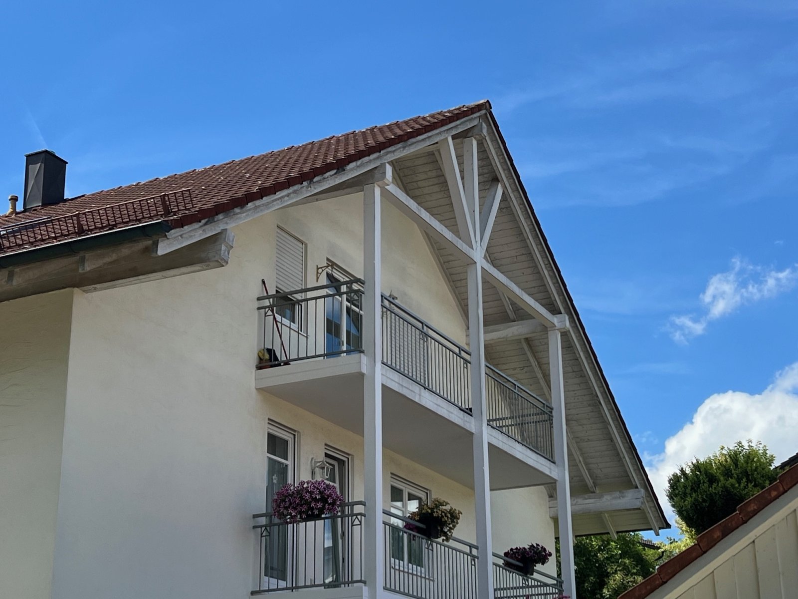Perfekte 3,5-Zimmer Stadtwohnung mit Balkon und Stellplatz