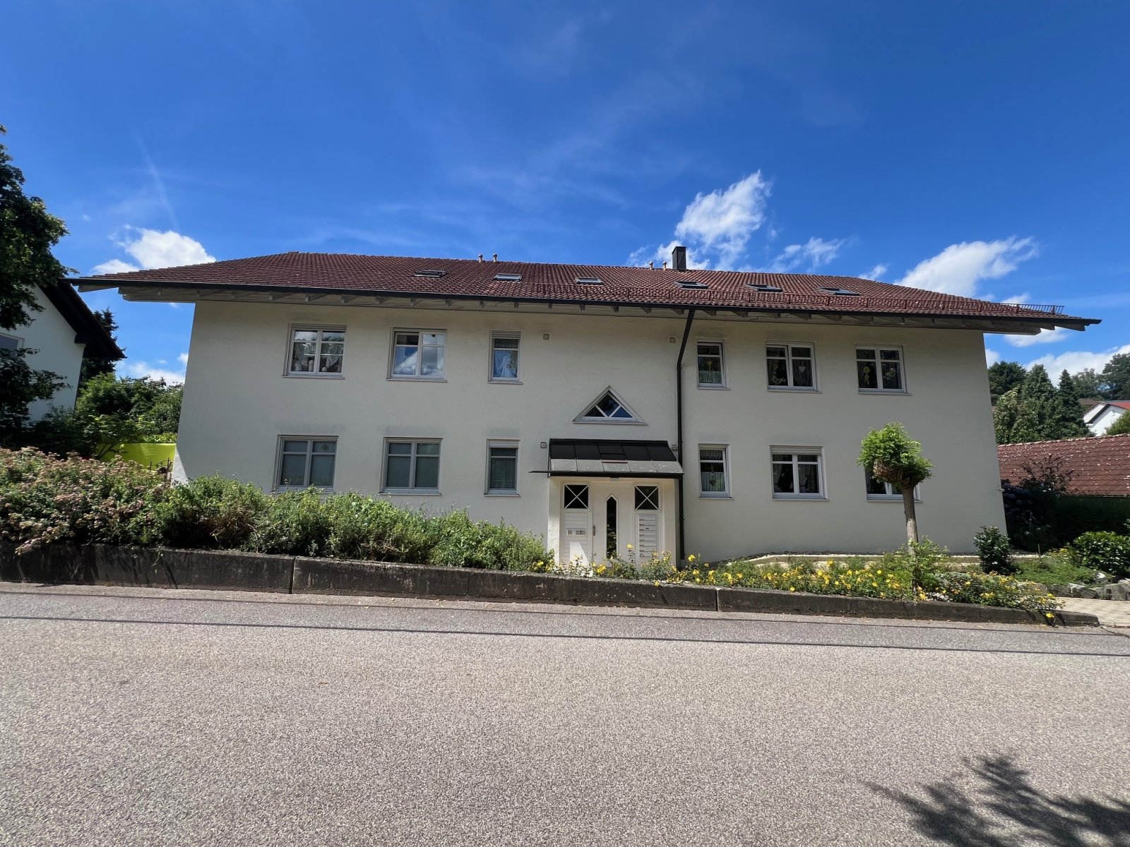 Perfekte 3,5-Zimmer Stadtwohnung mit Balkon und Stellplatz