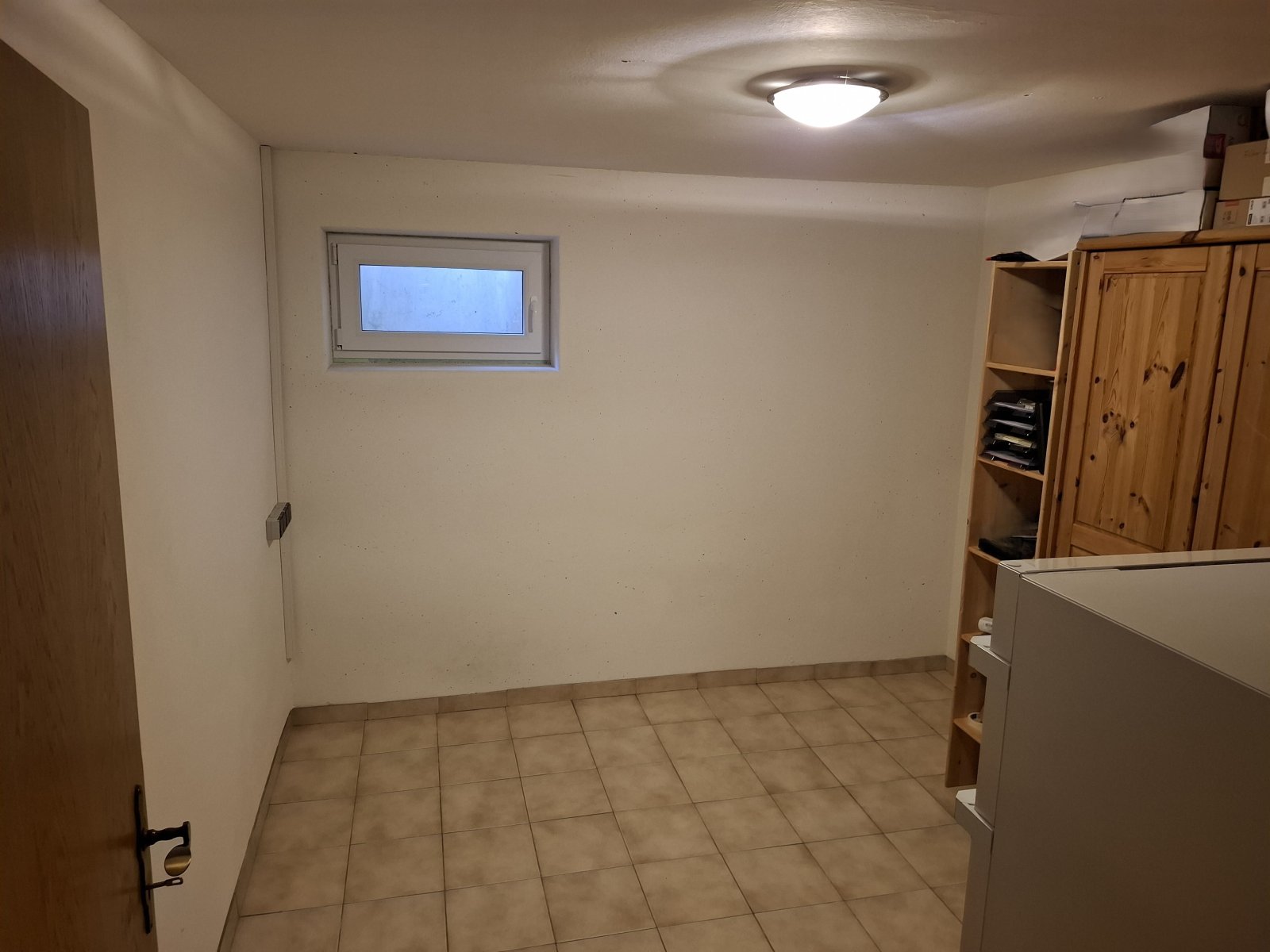 Schöne Doppelhaushälfte (mit Wintergarten) in ruhiger Wohnsiedlungslage