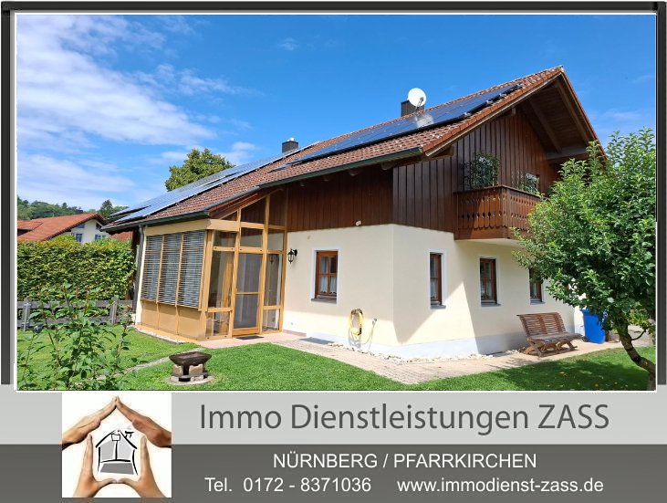 Schöne Doppelhaushälfte (mit Wintergarten) in ruhiger Wohnsiedlungslage