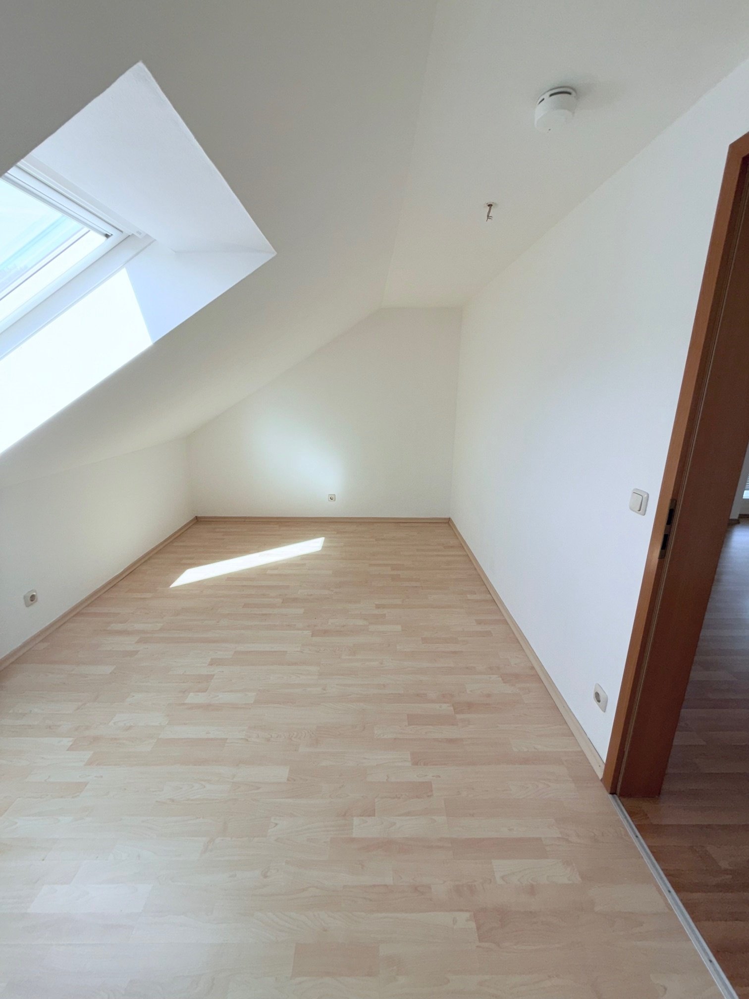 Perfekte 3,5-Zimmer Stadtwohnung mit Balkon und Stellplatz