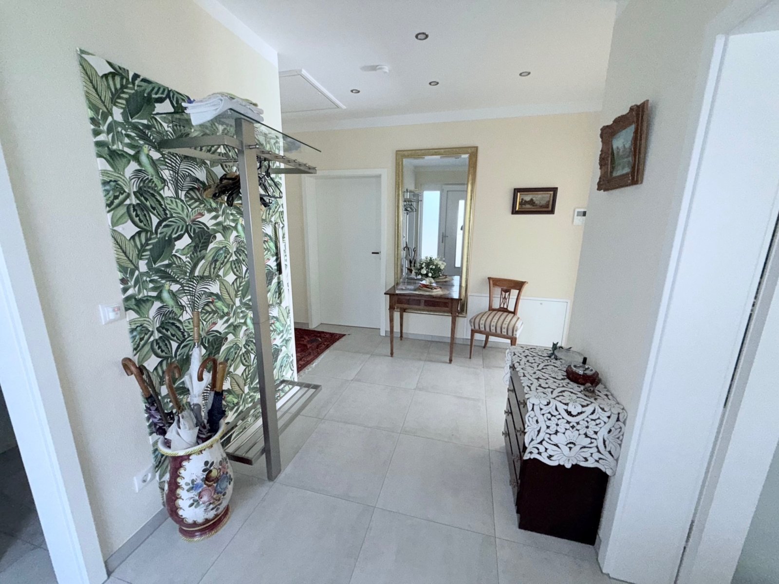 Hochwertiger Bungalow in traumhafter, grüner Wohnsiedlungslage