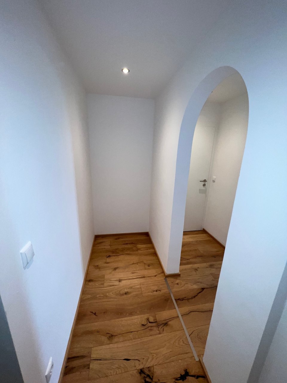 Luxus Panorama Wohnung mit Balkon / Zweitbezug