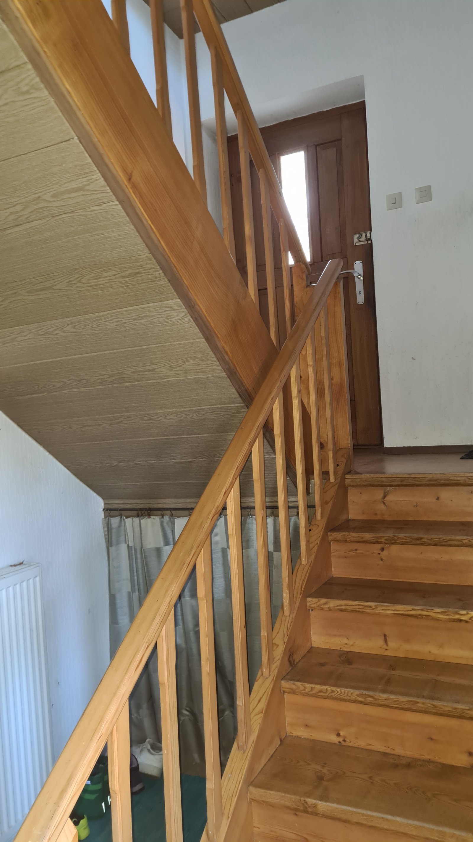 Schönes Stadt-Wohnhaus in Südhanglage