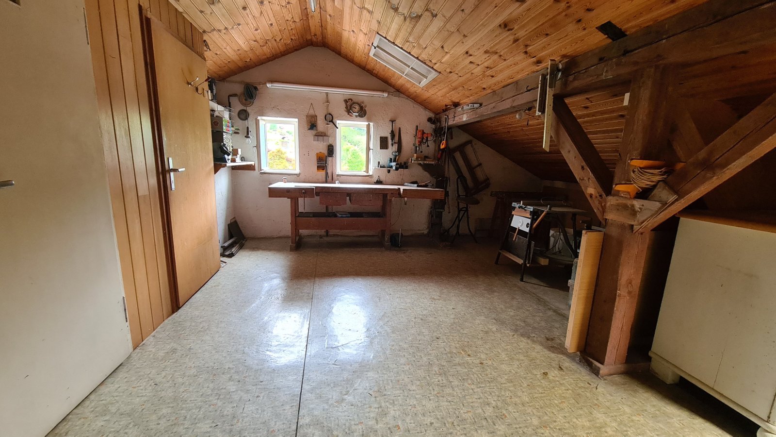 Schönes Stadt-Wohnhaus in Südhanglage