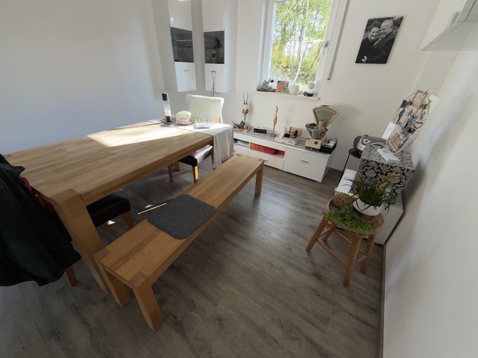 Schickes Wohnhaus in toller Seitenrandlage / Hirschbach