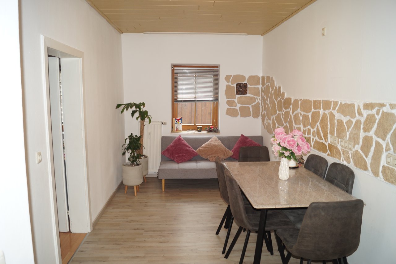 Obergeschosswohnung-Esszimmer Obergeschosswohnung-Esszimmer