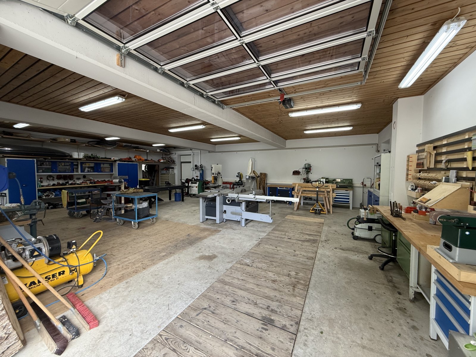Werkstatt - Innenansicht Werkstatt - Innenansicht