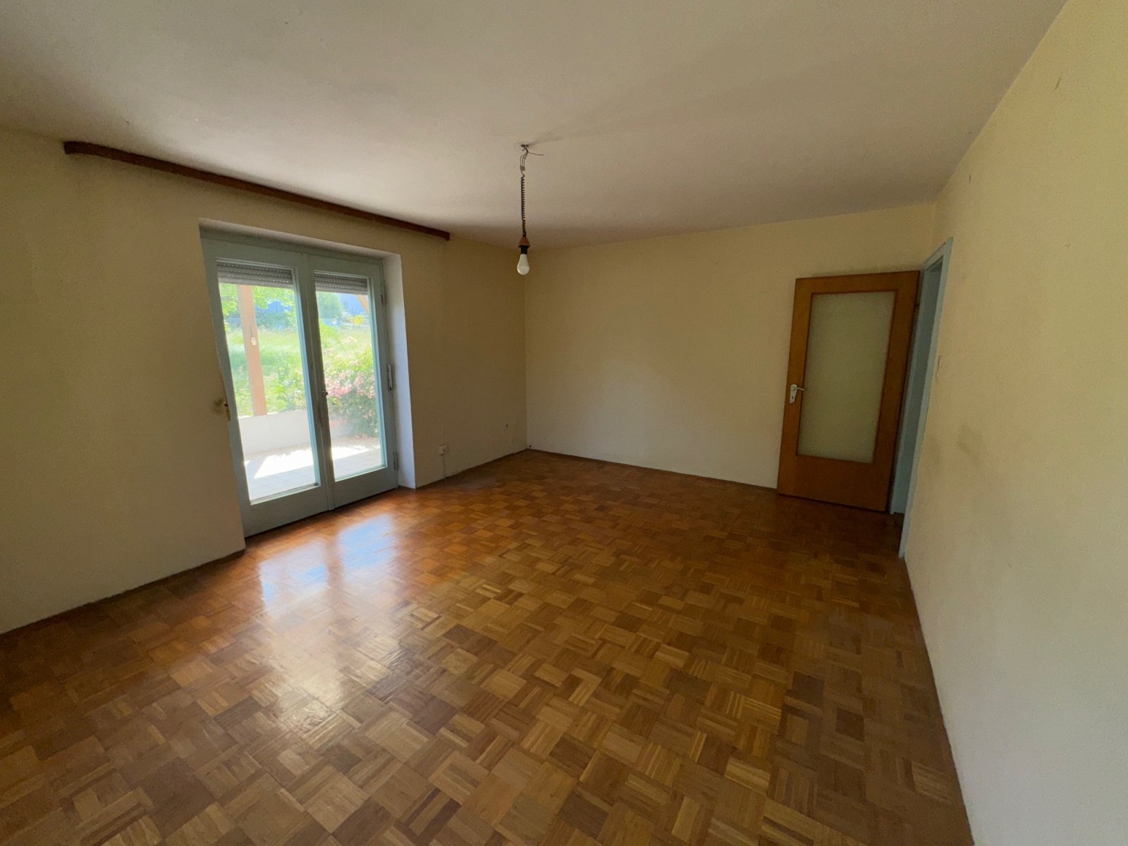 Wohnzimmer im EG. Wohnzimmer im EG.