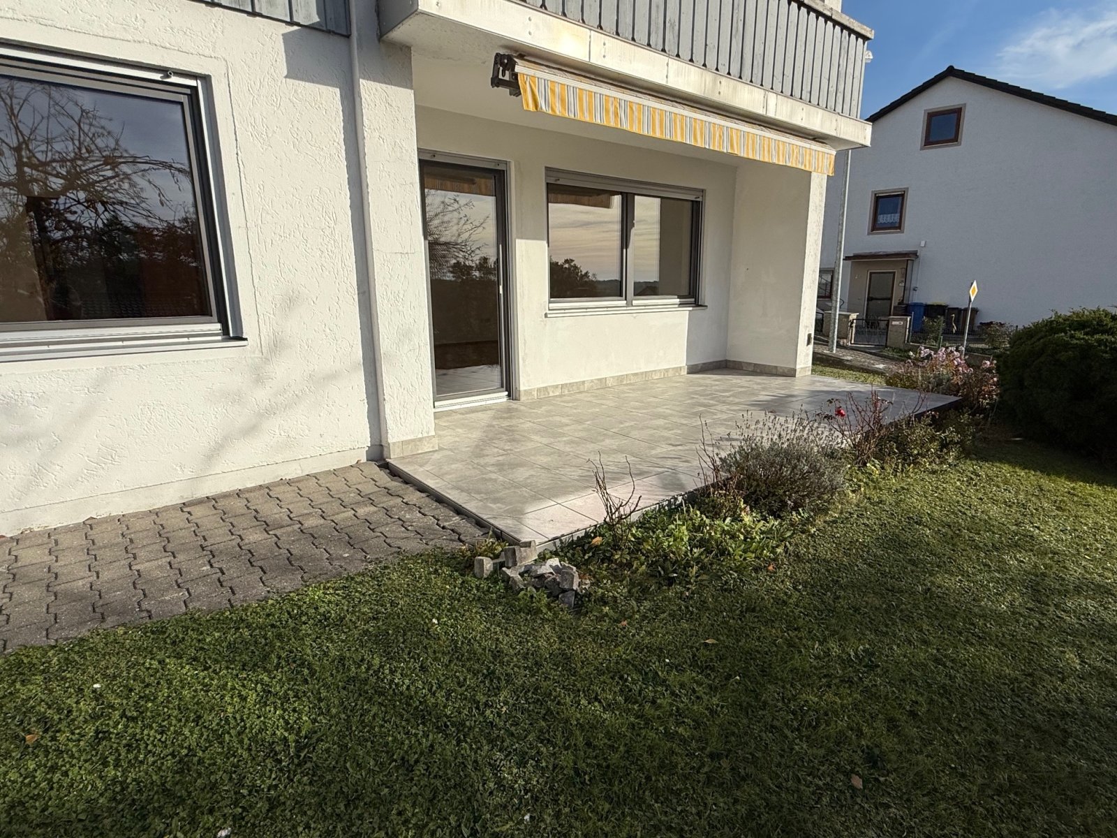 Terrasse am Wohnzimmer