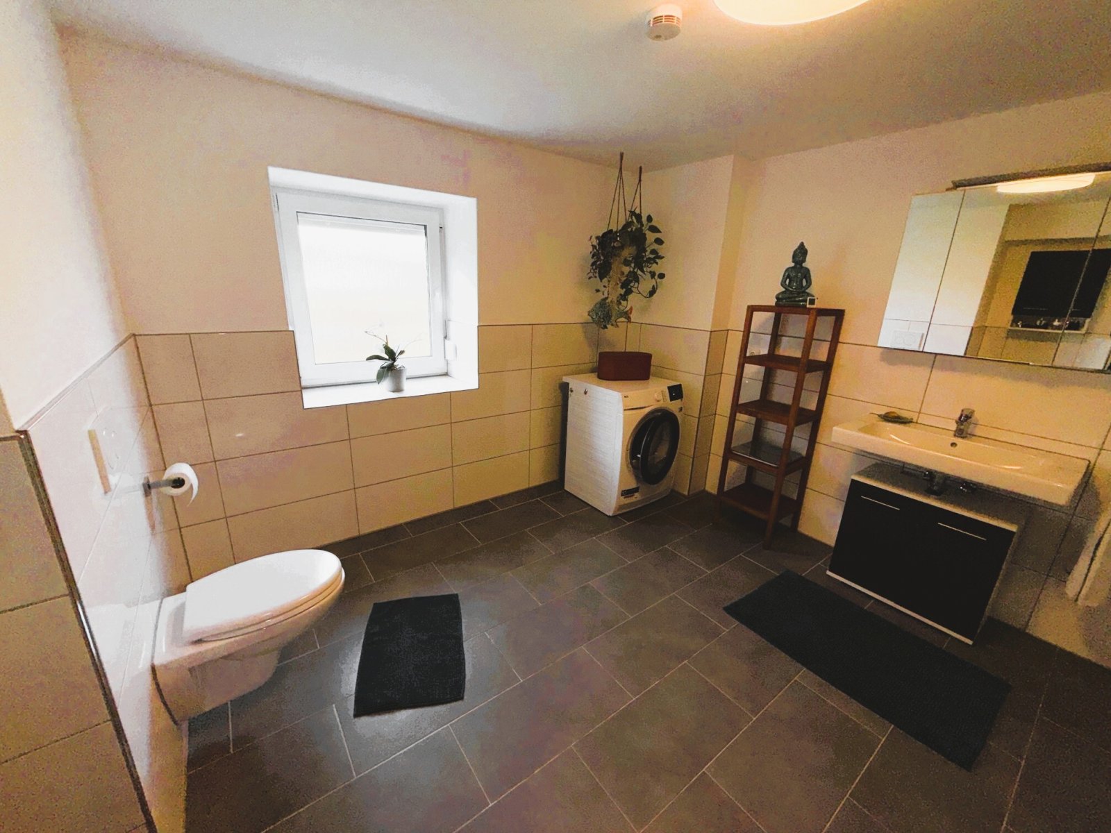 Bad im Erdgeschoss