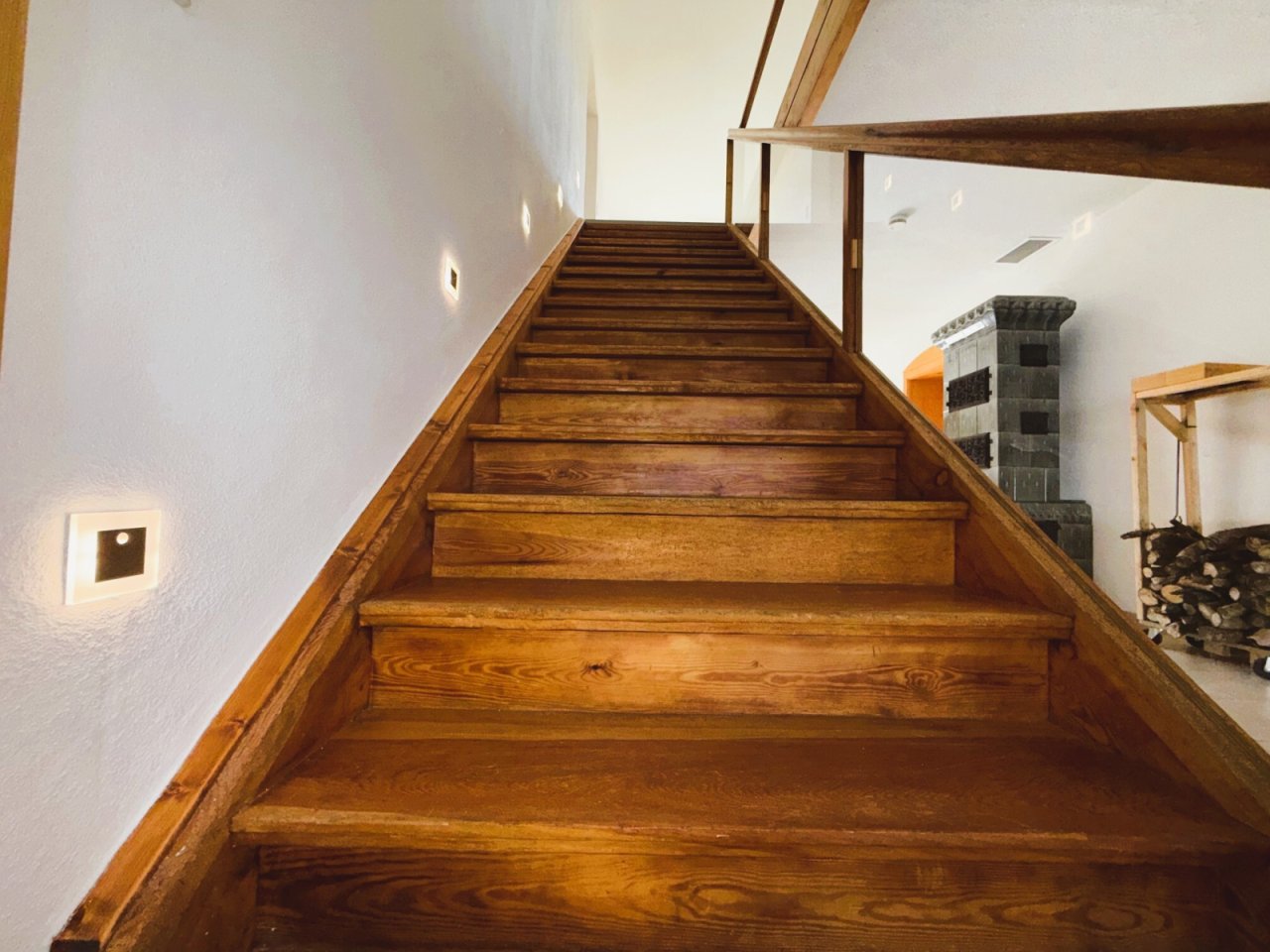 Treppenaufgang zum Obergeschoss