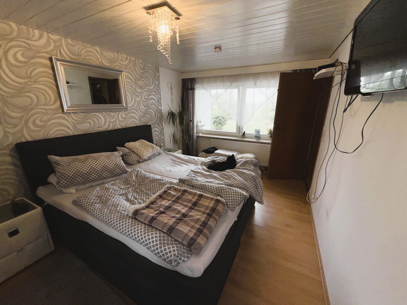 Schlafzimmer im UG.